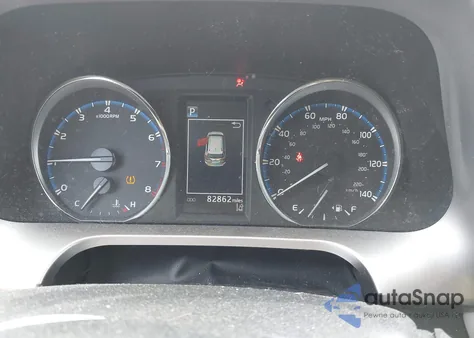 2016 Toyota Rav4 Xle z USA, uszkodzony, nr VIN JTMRFREV3GJ071034